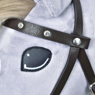 Complete bruine hoofdstel met diamanten van kunstleer