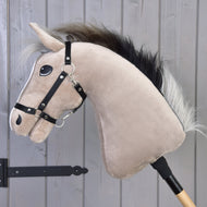 Hobby Horse Piccolino met Zwart Halster