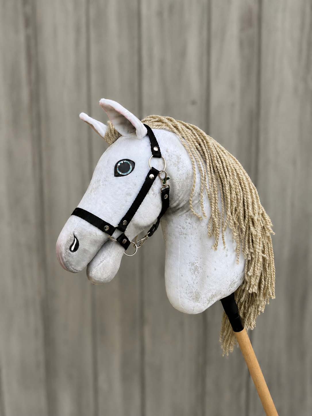 Hobby Horse Victory met Zwart Halster - maat M