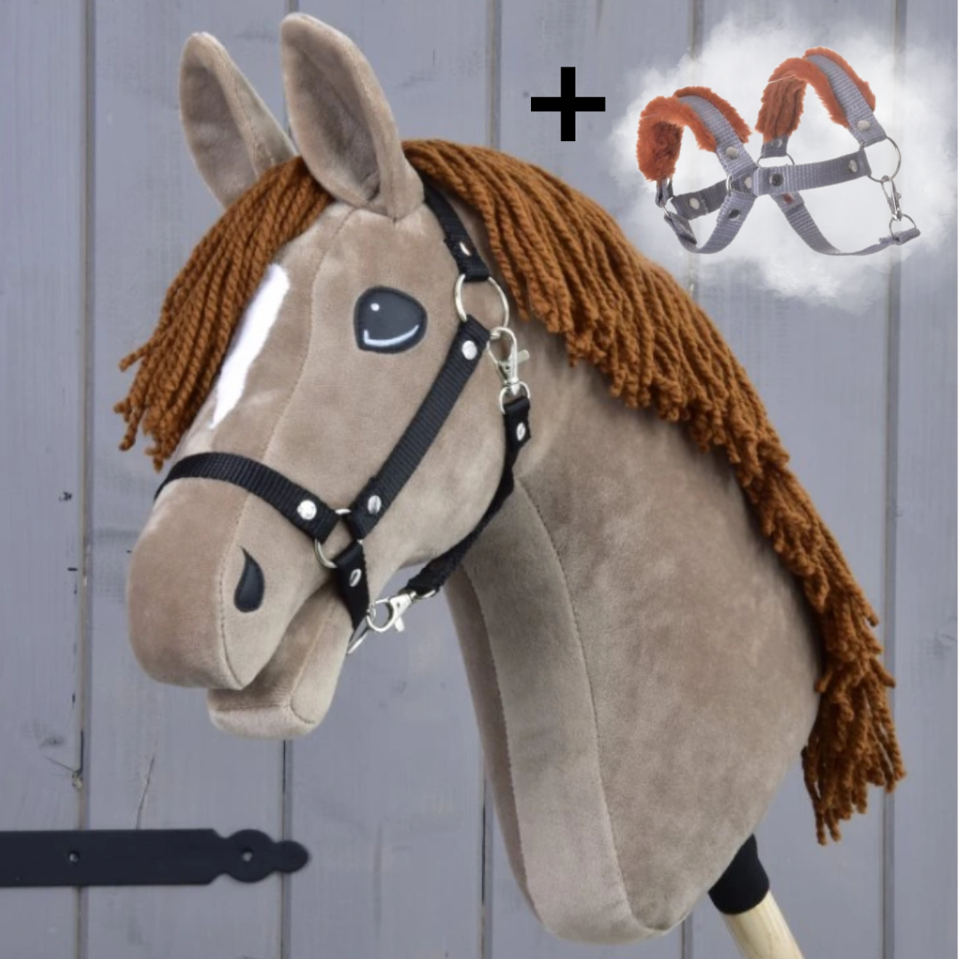 Hobby Horse Oliver met Zwart Halster + Bont Halster GRATIS