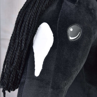 Hobby Horse Cloony met Zwart Halster