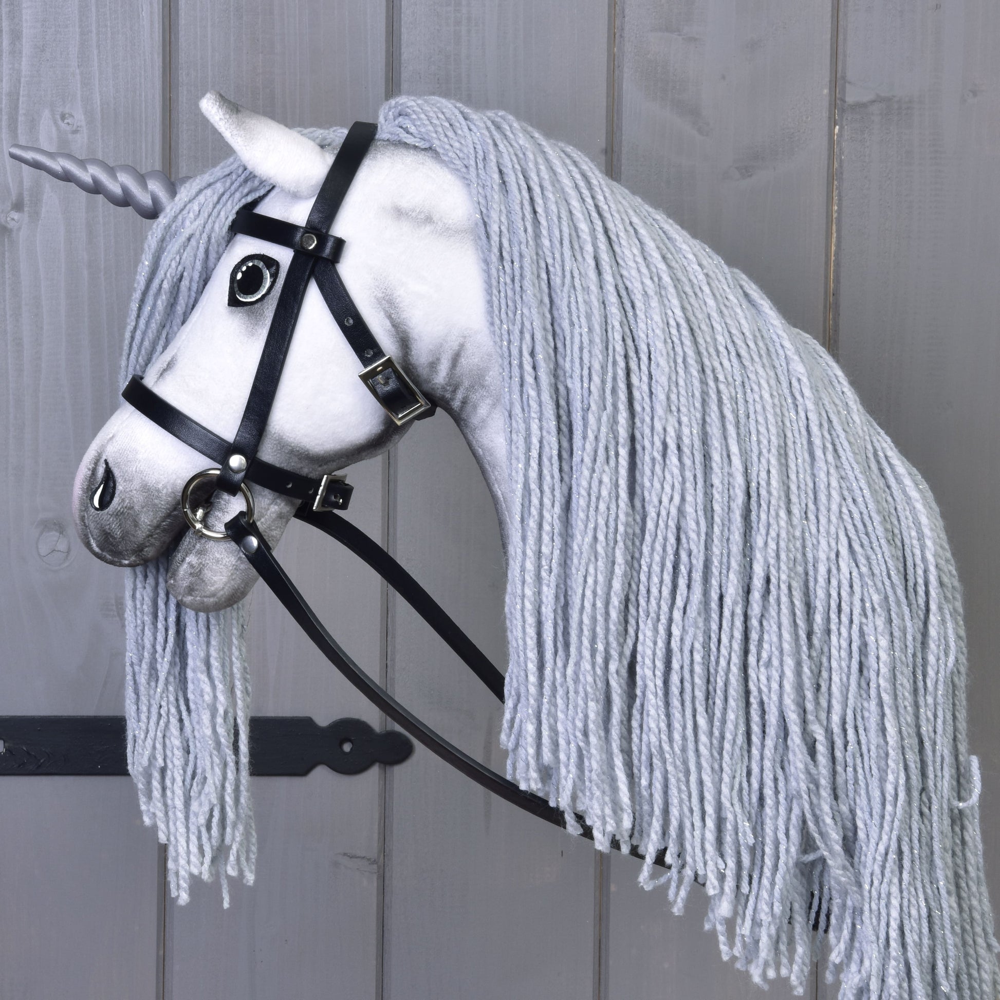 Hobby Horse Eenhoorn Zilver met Hoofdstel en Halster