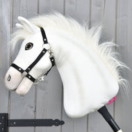 Hobby Horse Nexus met zwart Halster