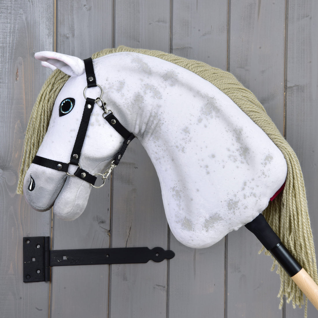 Hobby Horse Victory with Black Halter - size M