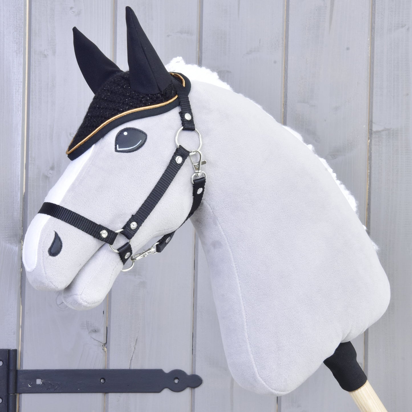 Oornetje gehaakt Black Gold