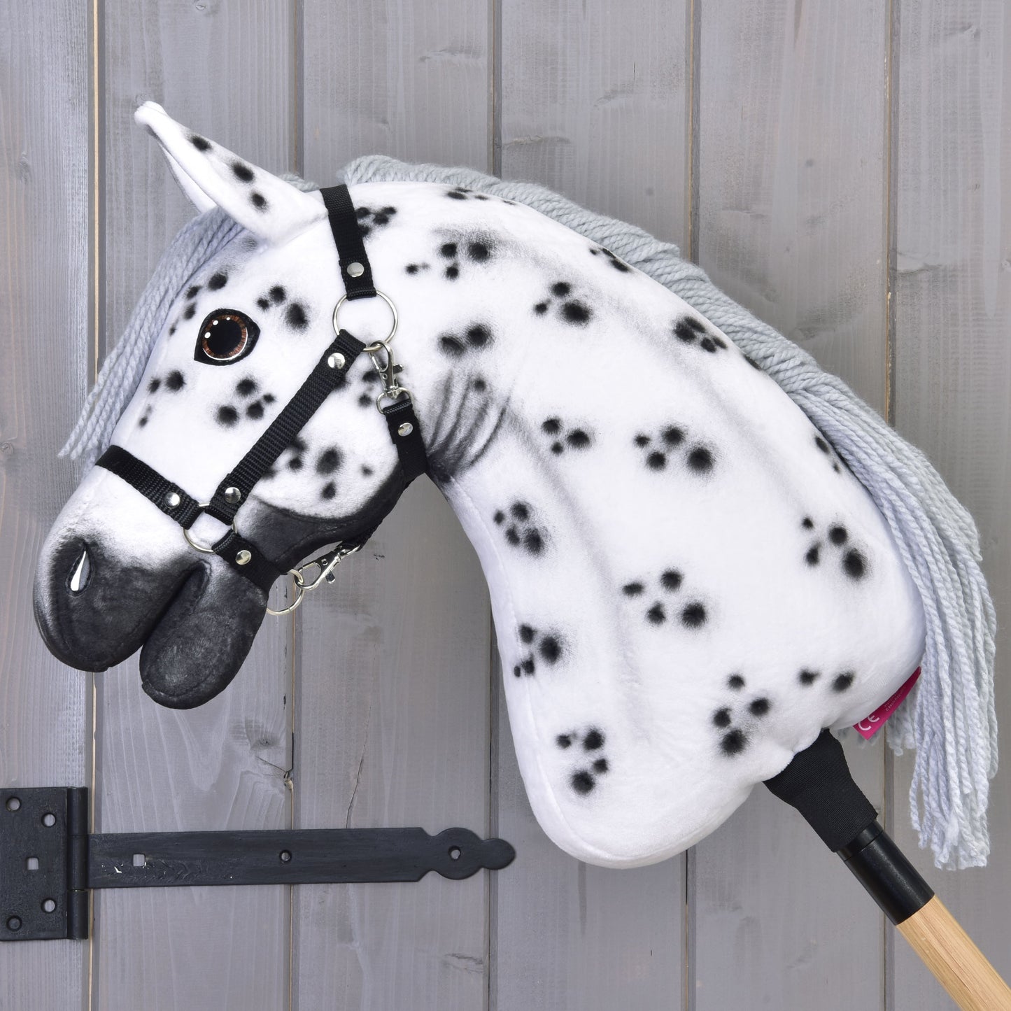 Hobby Horse Chantal met zwart Halster