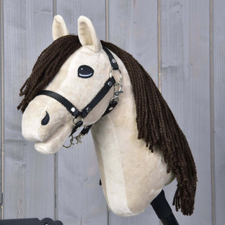 Hobby Horse Frederik LD met zwart Halster