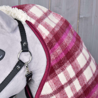 Stable Blanket LarDen