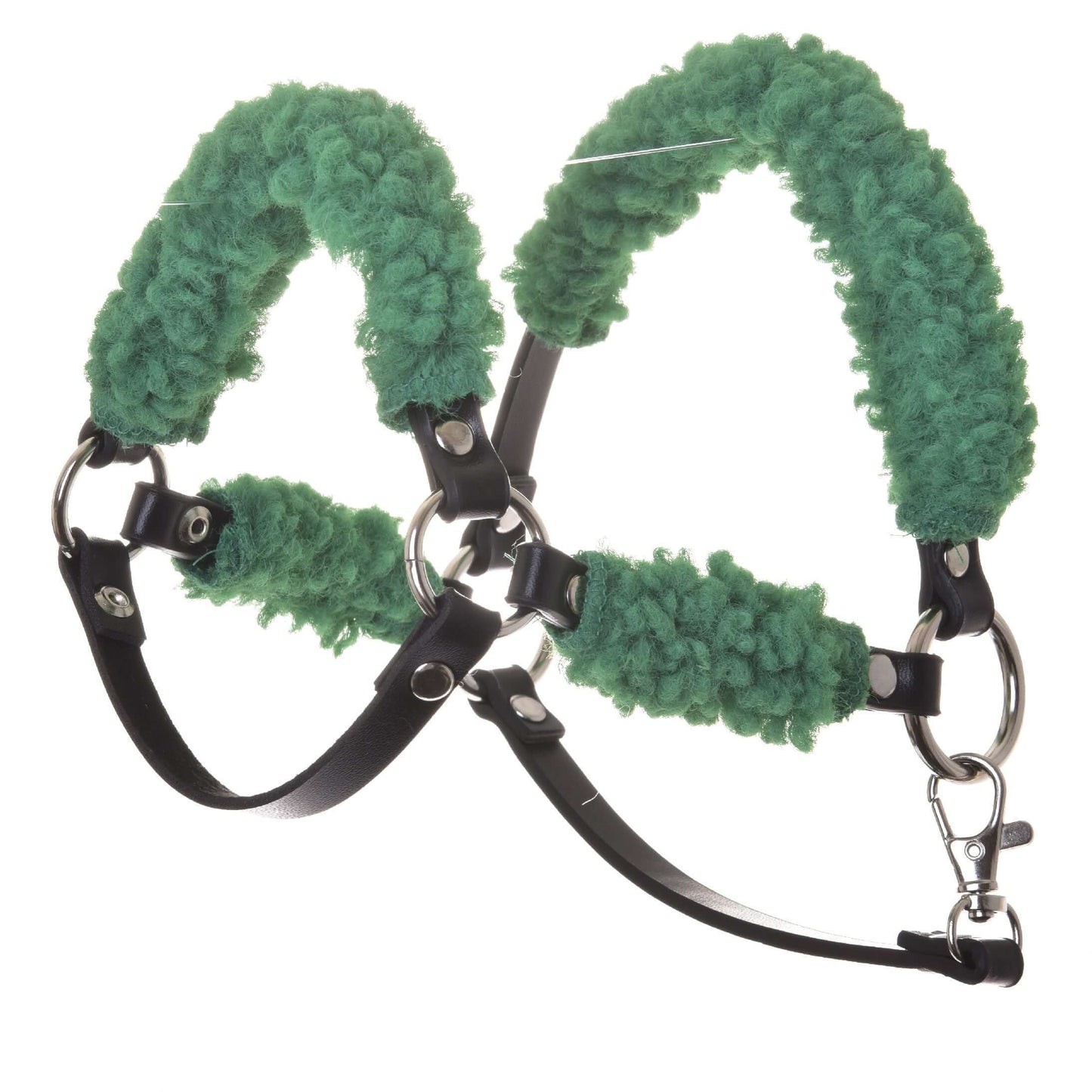 Zwart halster met compleet groen bont - kunstleer van Hobby Horse LarDen heeft kunstleermateriaal, fleeceachtige voering op de neusriem, bakstukken en het kopstuk, plus metalen ringen en gespen voor eenvoudige verstelling, ideaal voor paarden of als halster voor Hobby Horse.